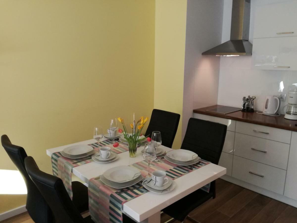 אוסטרוני מורסקי Apartament Dwie Sosny מראה חיצוני תמונה