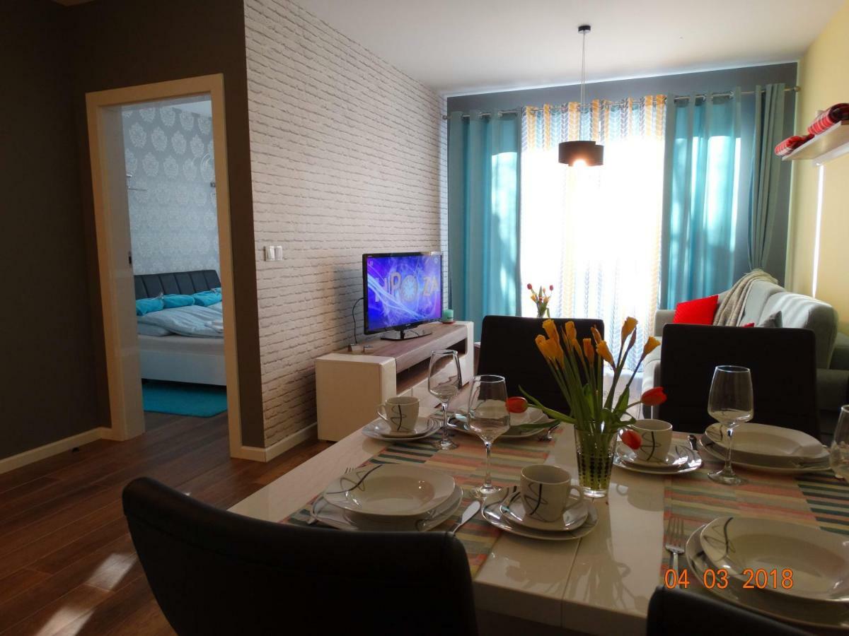 אוסטרוני מורסקי Apartament Dwie Sosny מראה חיצוני תמונה