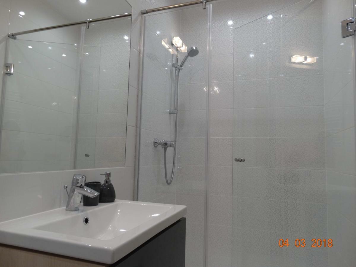 אוסטרוני מורסקי Apartament Dwie Sosny מראה חיצוני תמונה